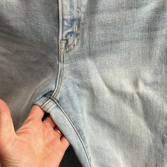 AYR The Sugar Jeans Summer Wash Distressed - Picture 7 of 16